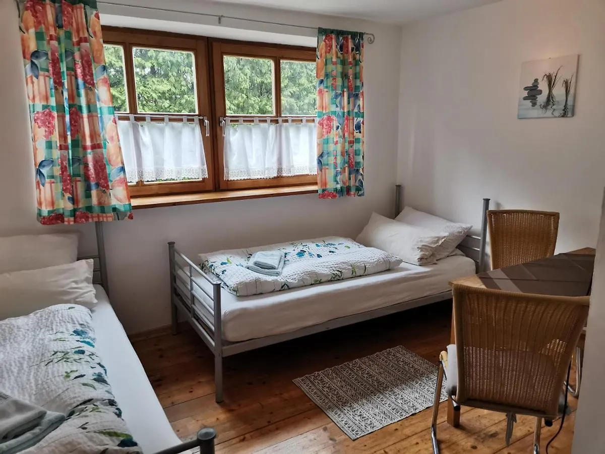 Guest house Pension Nachtigall Gottfrieding